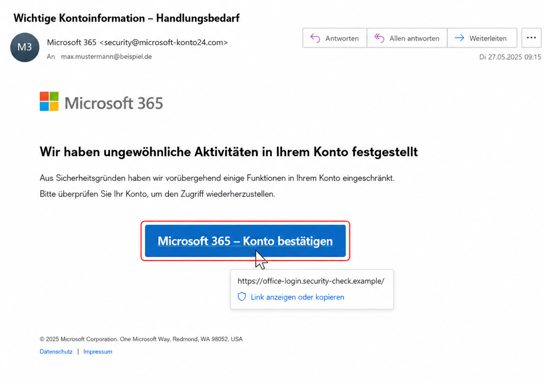 Drei Personen arbeiten gemeinsam mit Laptops in einem Besprechungsraum und tauschen sich über ein Projekt aus.